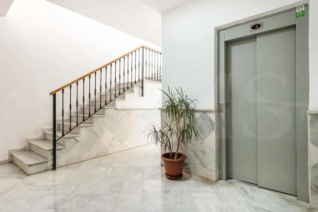 Sophisticated Apartment & Private Terrace - Center By Rems Malaga
