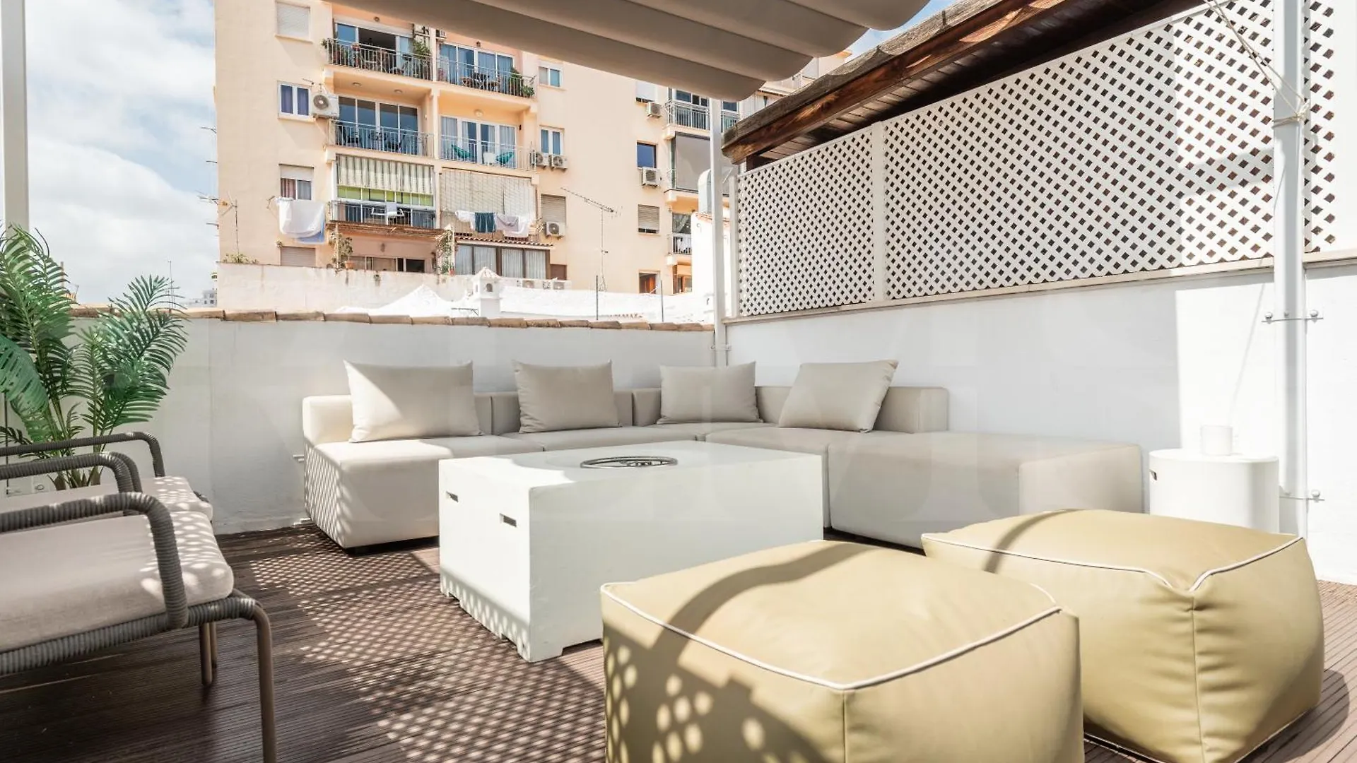 Sophisticated Apartment & Private Terrace - Center By Rems Málaga